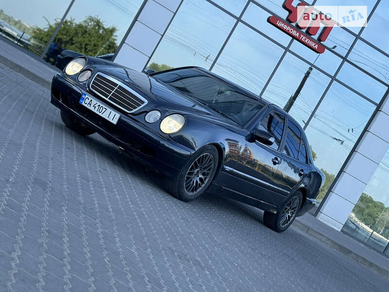 1999 mercedes-benz e 200