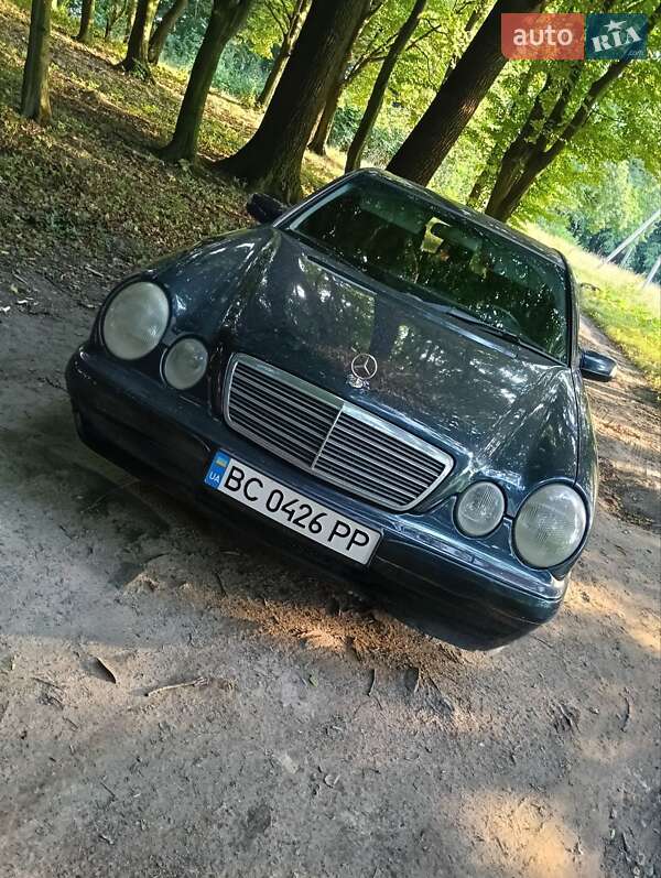 2000 mercedes-benz e 200