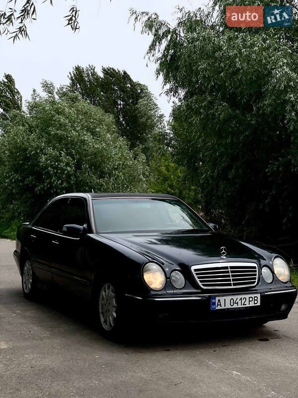 2000 mercedes-benz e 200