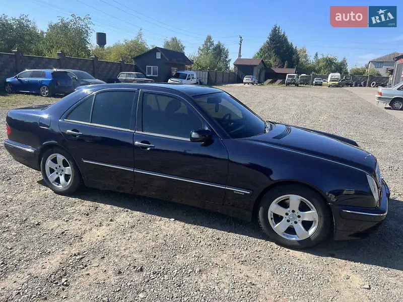 1995 mercedes-benz e 230