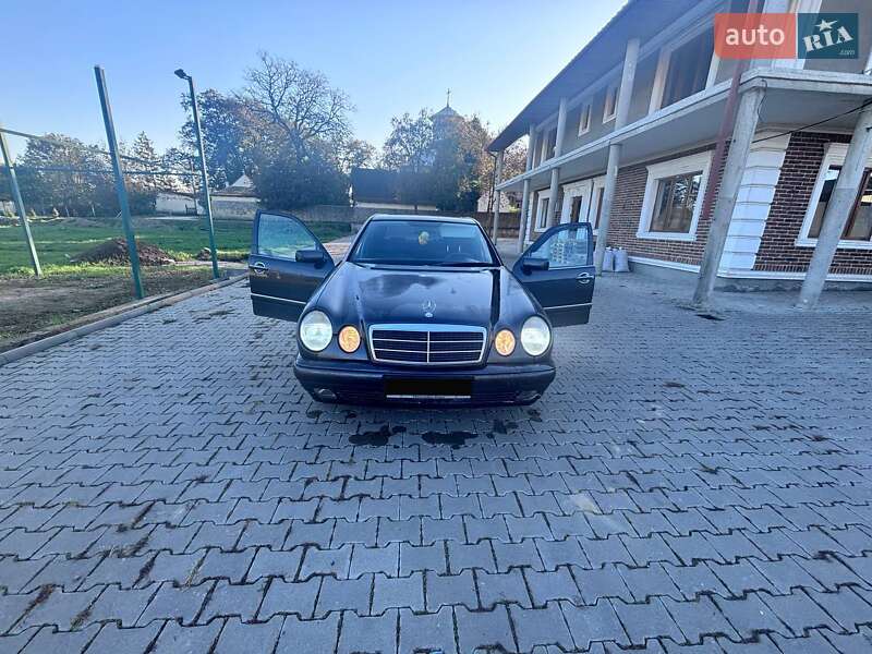 1996 mercedes-benz e-class