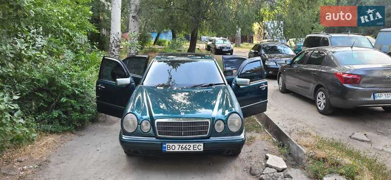 1996 mercedes-benz e 230