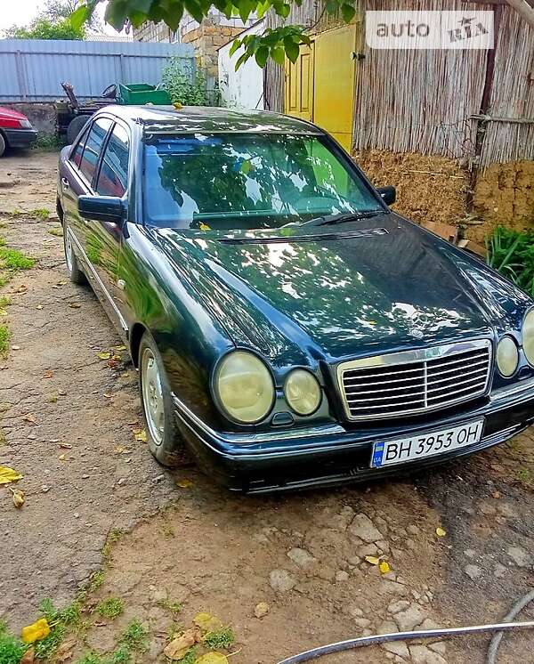 1996 mercedes-benz 230-e