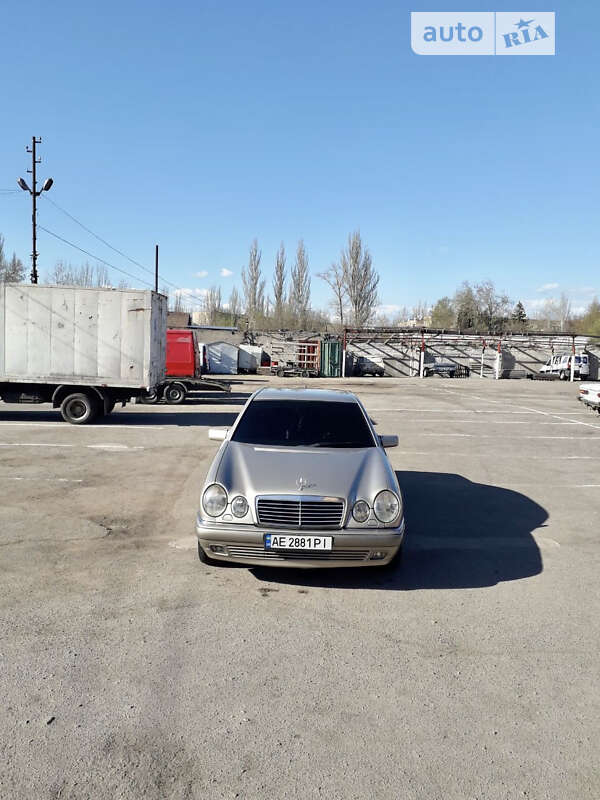 1997 mercedes-benz 230 e