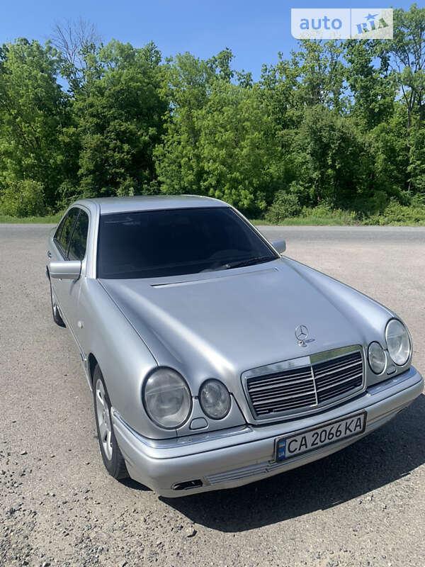 1997 mercedes-benz e 230