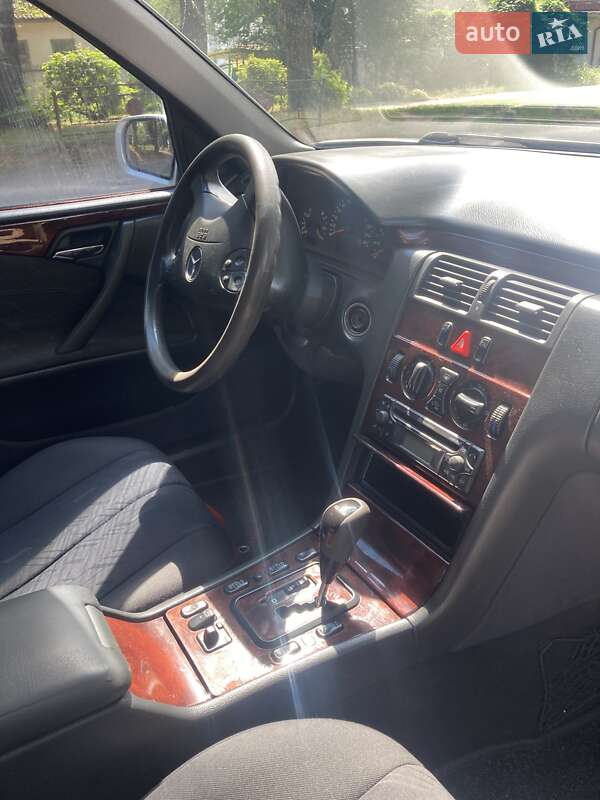 2000 mercedes-benz e 200 k