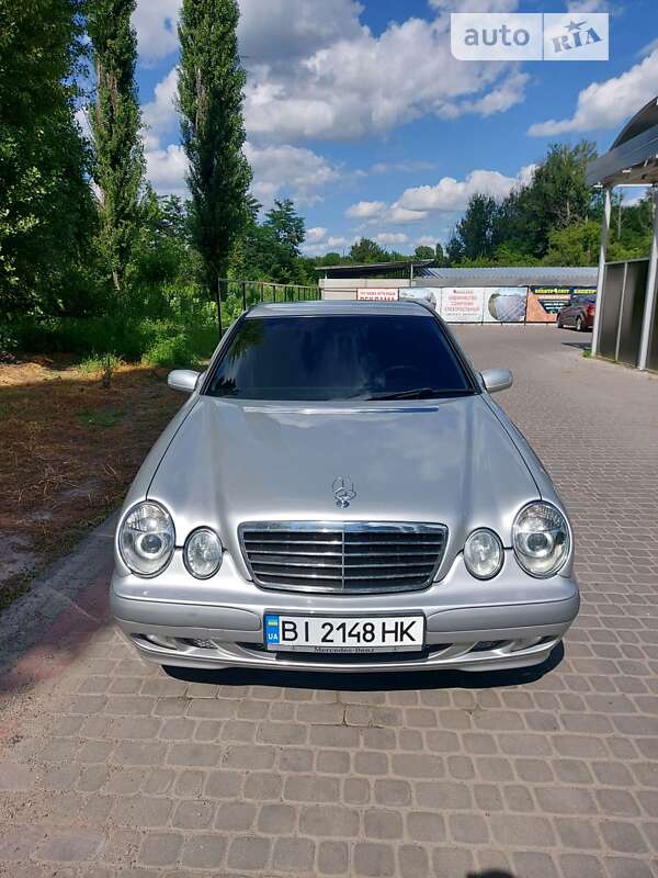 2001 mercedes-benz e 200