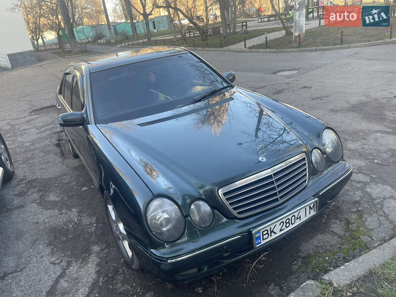 2001 mercedes-benz e-class