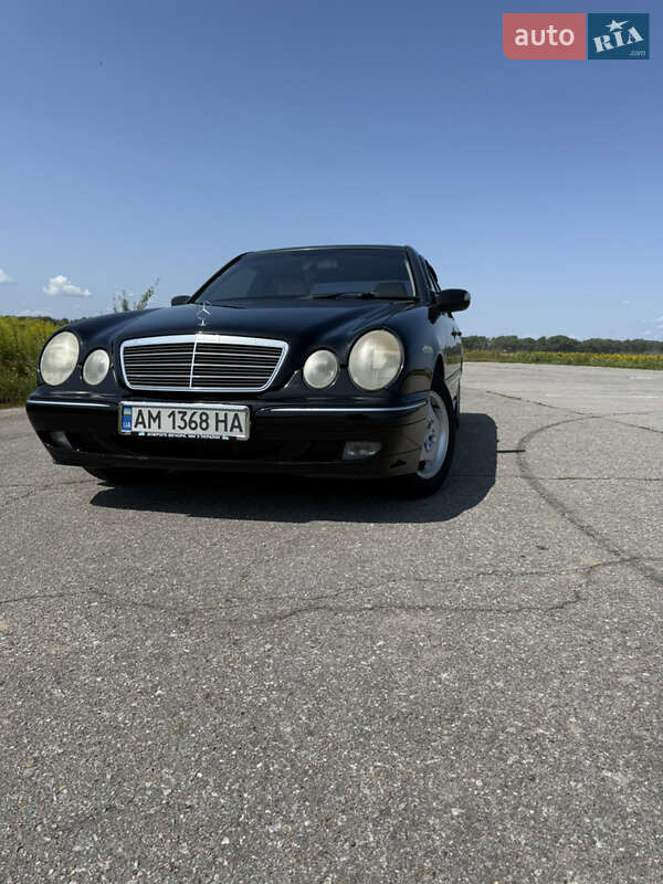 2002 mercedes-benz e 200
