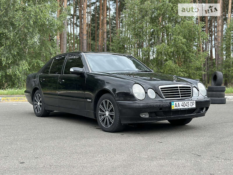 2002 mercedes-benz e 200