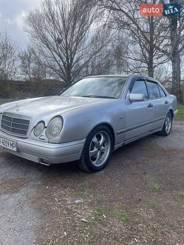 1996 mercedes-benz 280