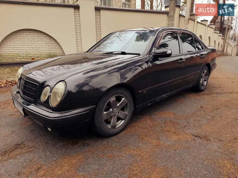 1999 mercedes-benz e 240