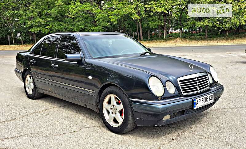 1999 mercedes-benz e 240
