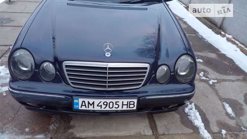 2001 mercedes-benz e 240