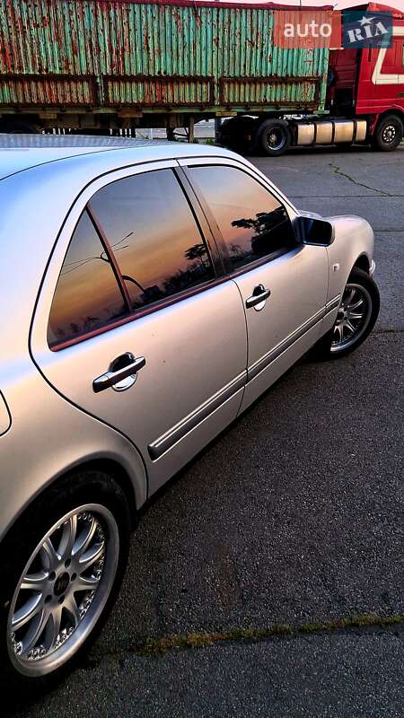 1998 mercedes-benz e 280