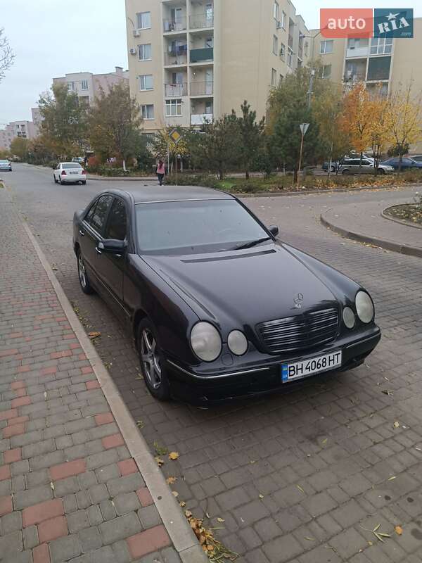 2000 mercedes-benz e-class