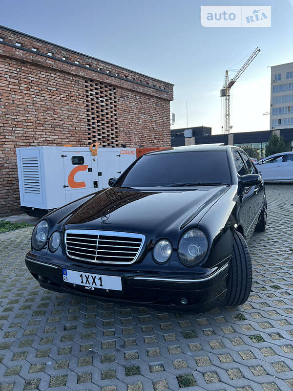2000 mercedes-benz e 320