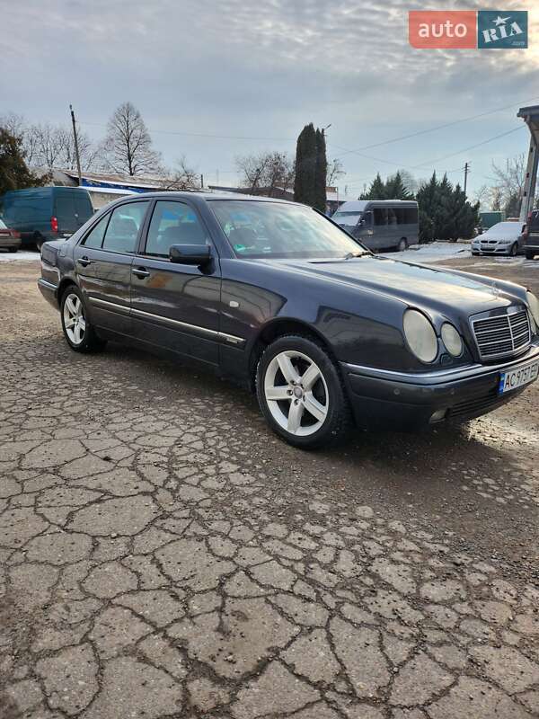 1998 mercedes-benz e-class