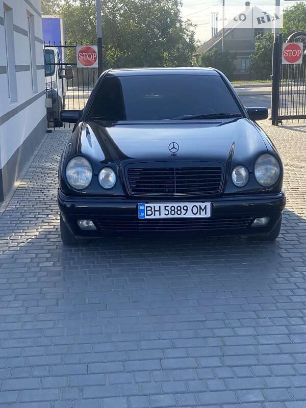 1998 mercedes-benz e-280-
