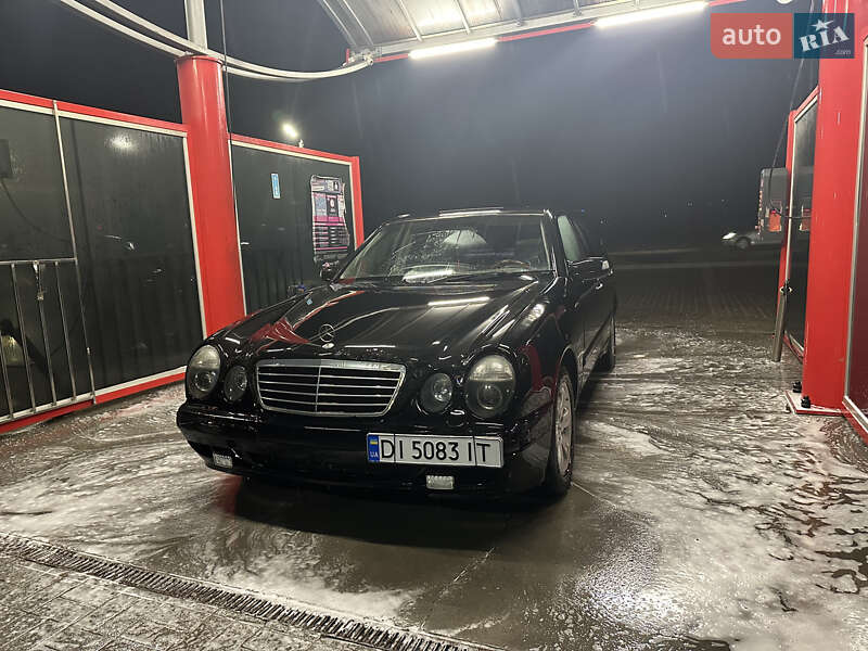2000 mercedes-benz e 320