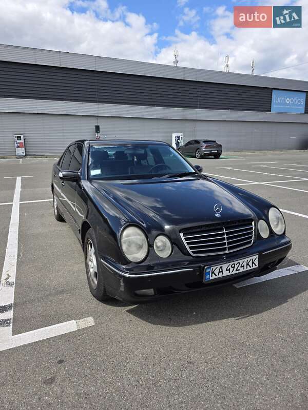 2000 mercedes-benz e 320