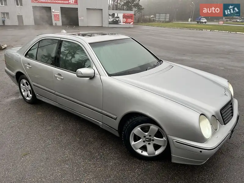 2000 mercedes-benz e 320