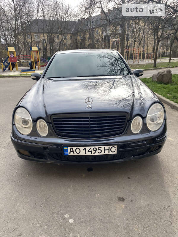2003 mercedes-benz e 220