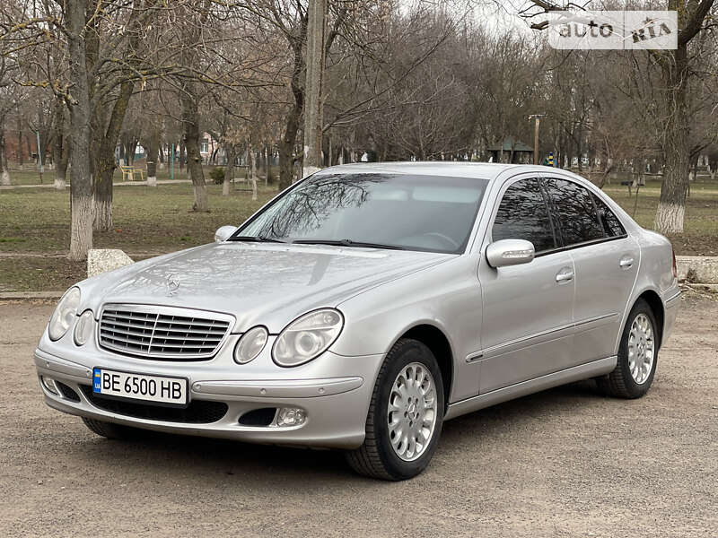 2003 mercedes-benz e 200