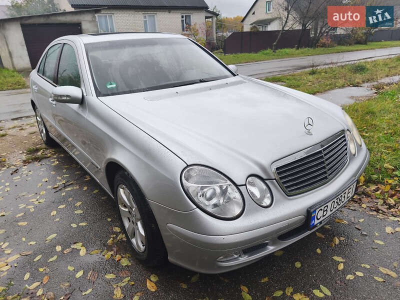 2004 mercedes-benz e 200