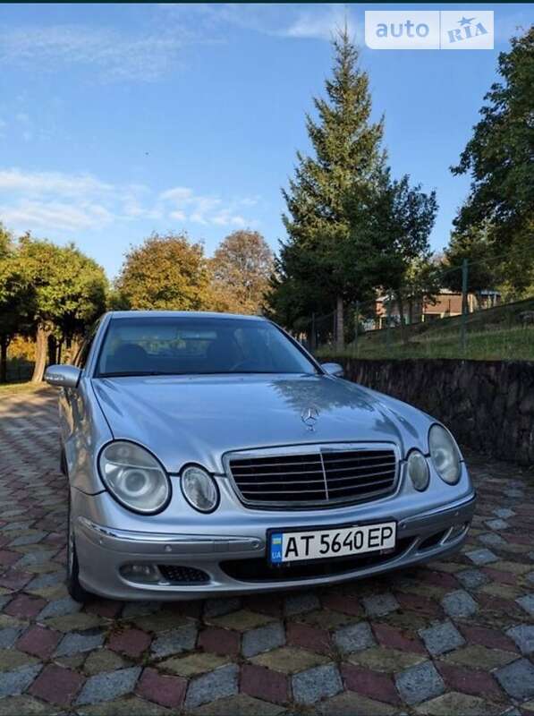 2004 mercedes-benz e 200