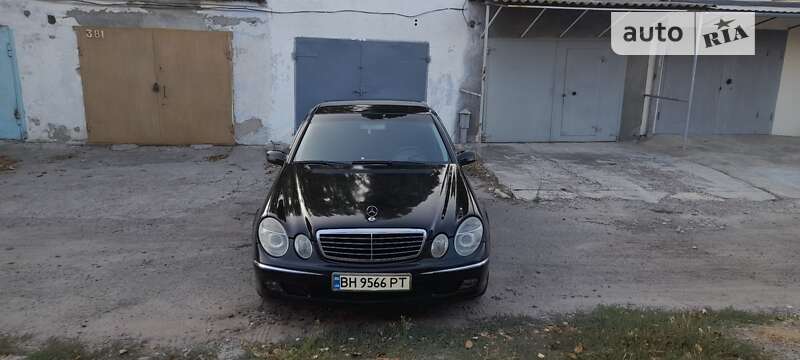 2004 mercedes-benz e 200