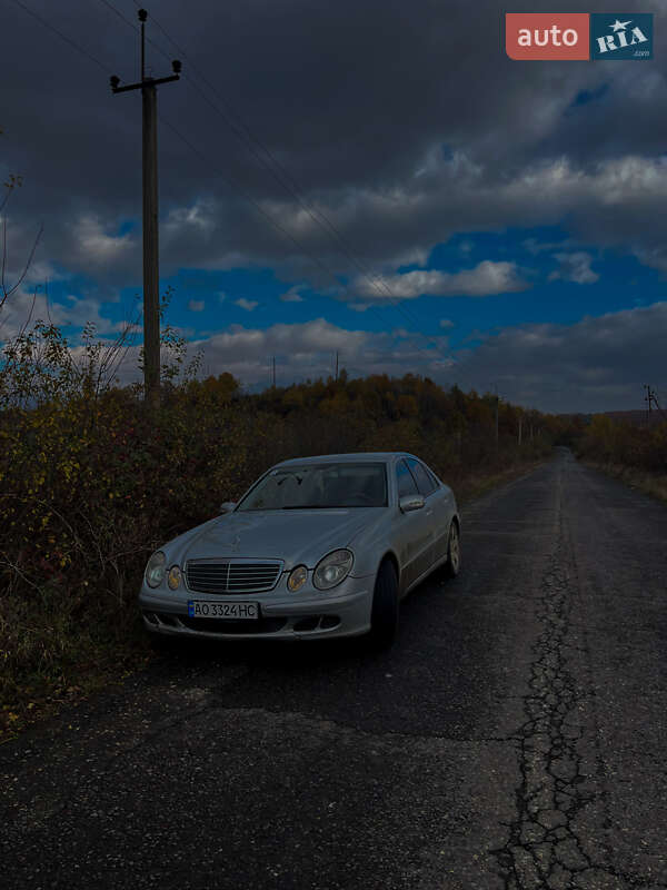 2005 mercedes-benz e-200-cdi
