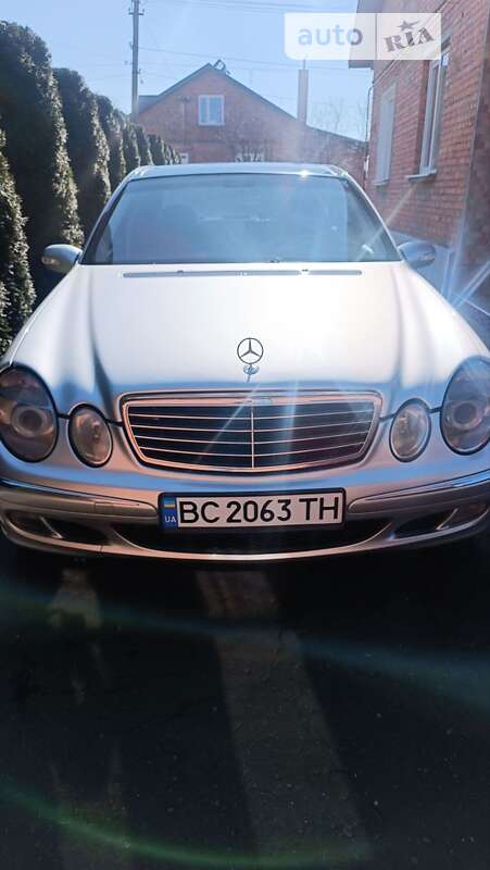 2002 mercedes-benz e 220