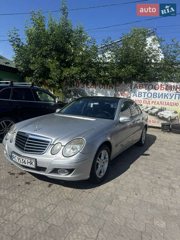 2002 mercedes-benz e 220