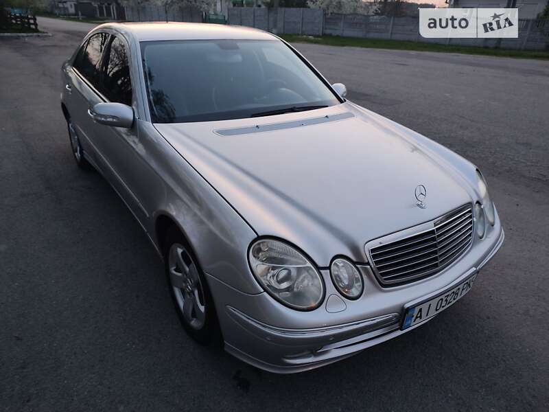 2002 mercedes-benz e 220