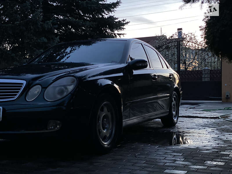 2002 mercedes-benz 211 cdi