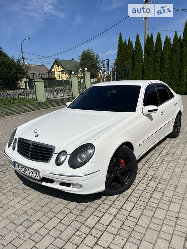 2003 mercedes-benz e 220