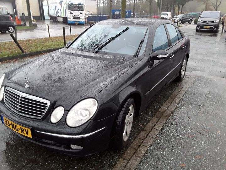 2003 mercedes-benz e 220