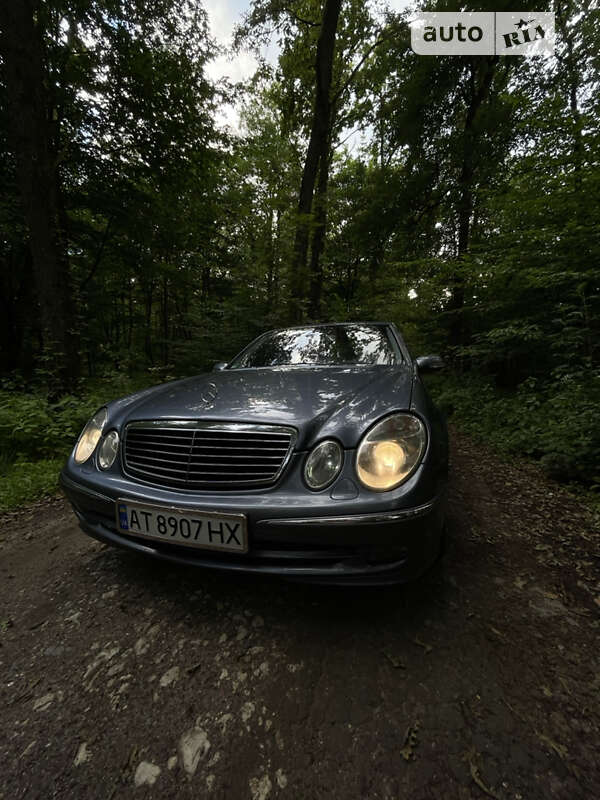 2004 mercedes-benz e 220