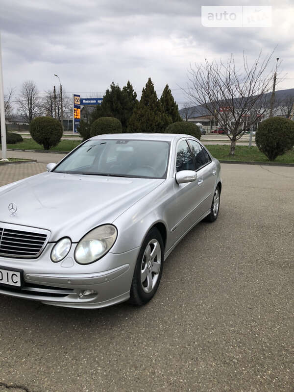 2004 mercedes-benz e-220-cdi