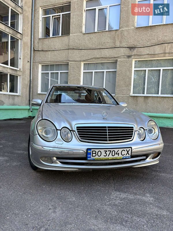 2005 mercedes-benz e-220