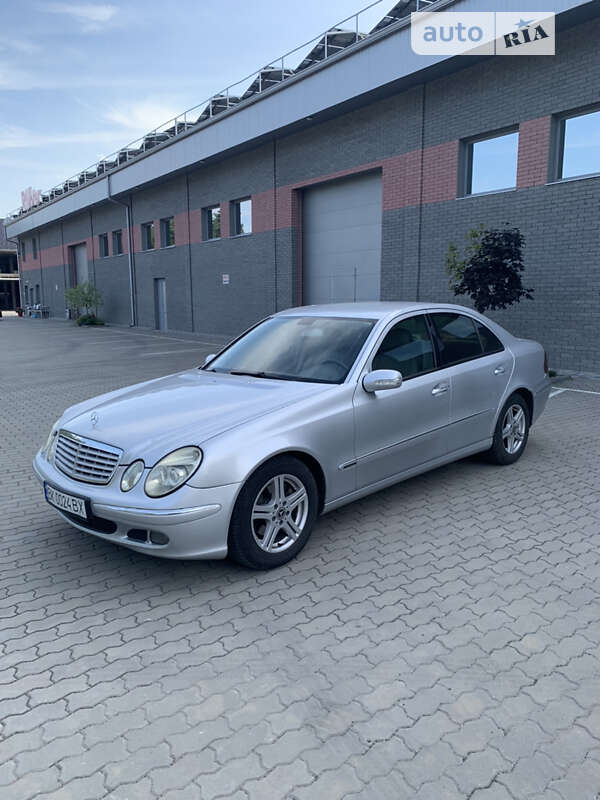 2005 mercedes-benz e 220 cdi