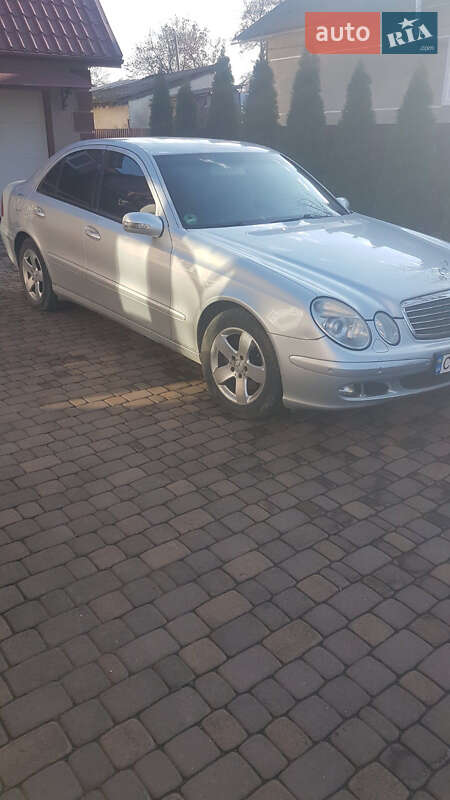 2005 mercedes-benz e-class