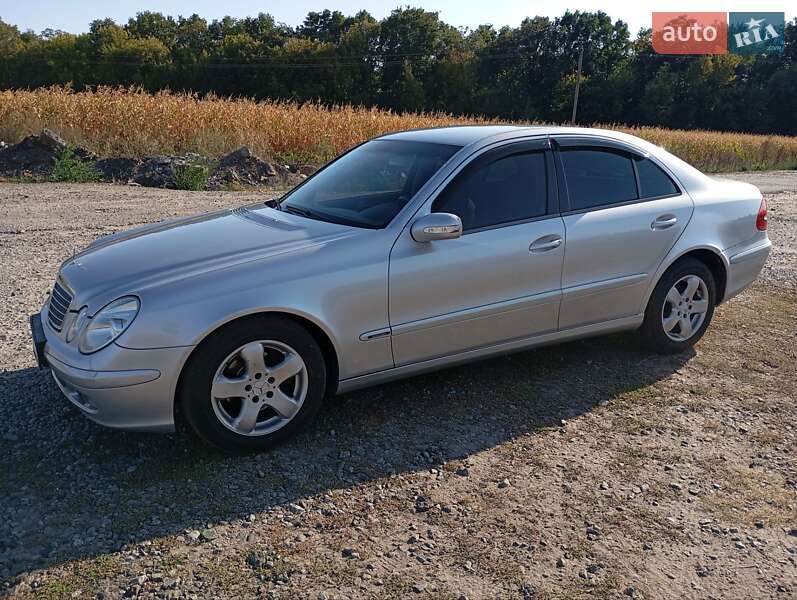 2003 mercedes-benz e 220