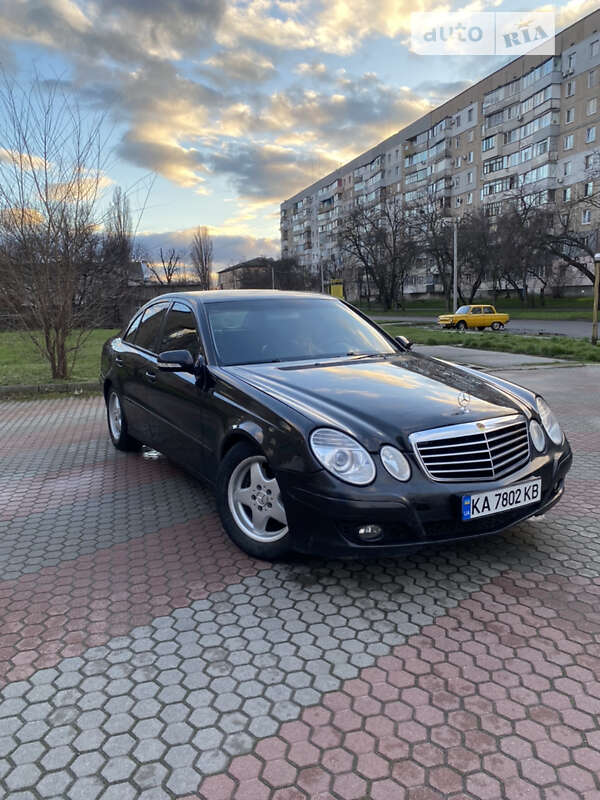 2007 mercedes-benz e 200