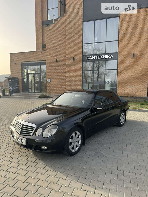 2008 mercedes-benz e 200