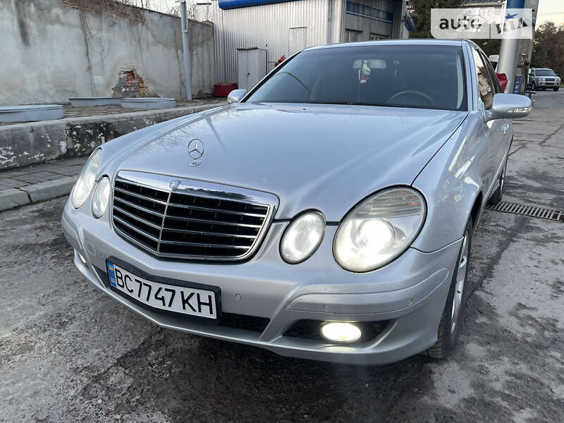 2008 mercedes-benz e 200
