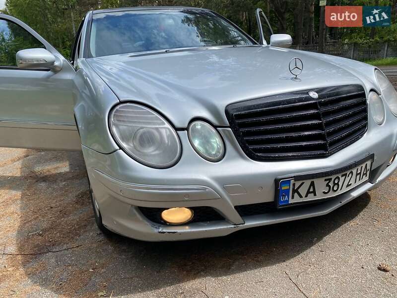2008 mercedes-benz e 220