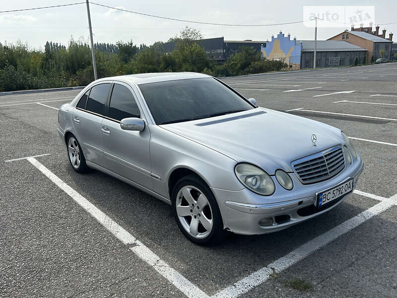 2002 mercedes-benz e-class