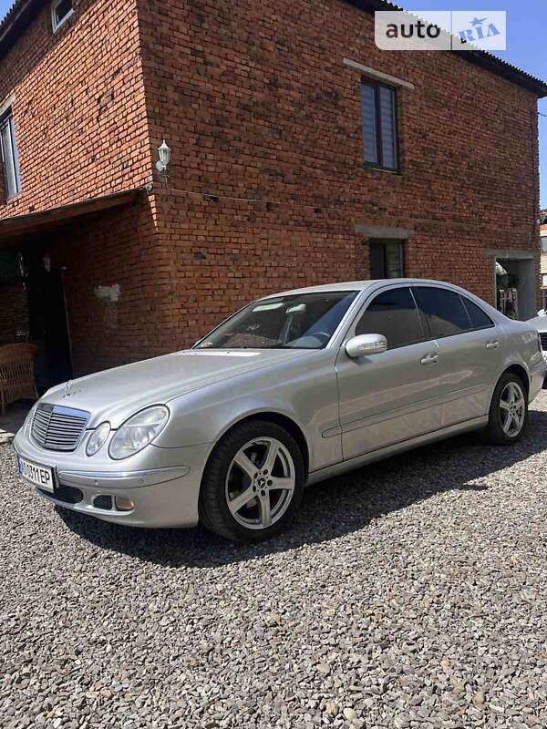 2002 mercedes-benz e-class